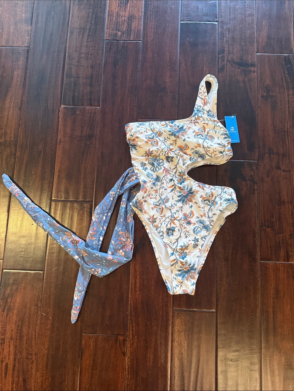 NWT Cupshe bathing suit SZ Small